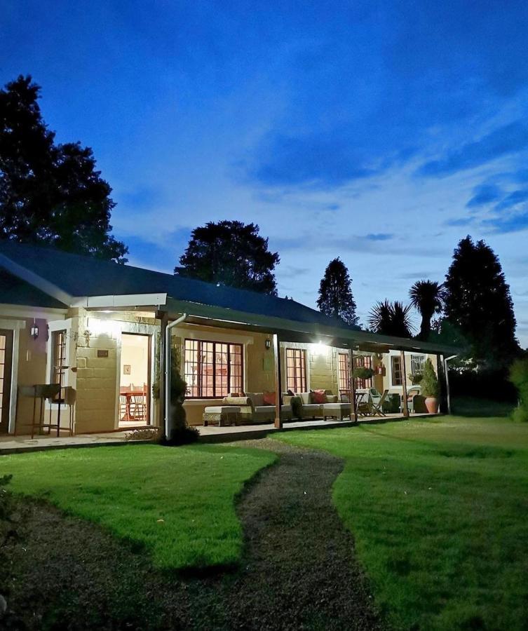 Cedar Garden Bed & Breakfast Underberg Exterior photo