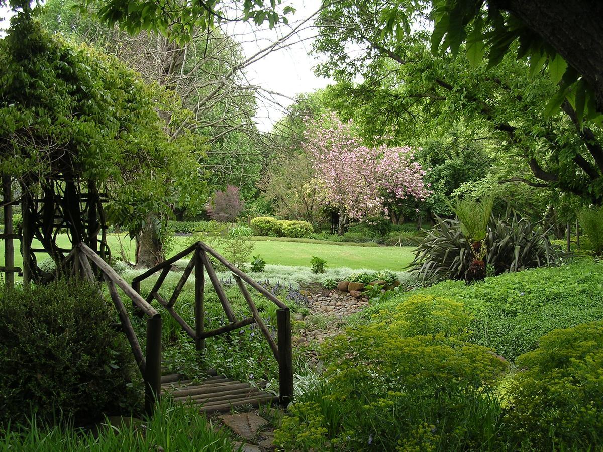 Cedar Garden Bed & Breakfast Underberg Exterior photo